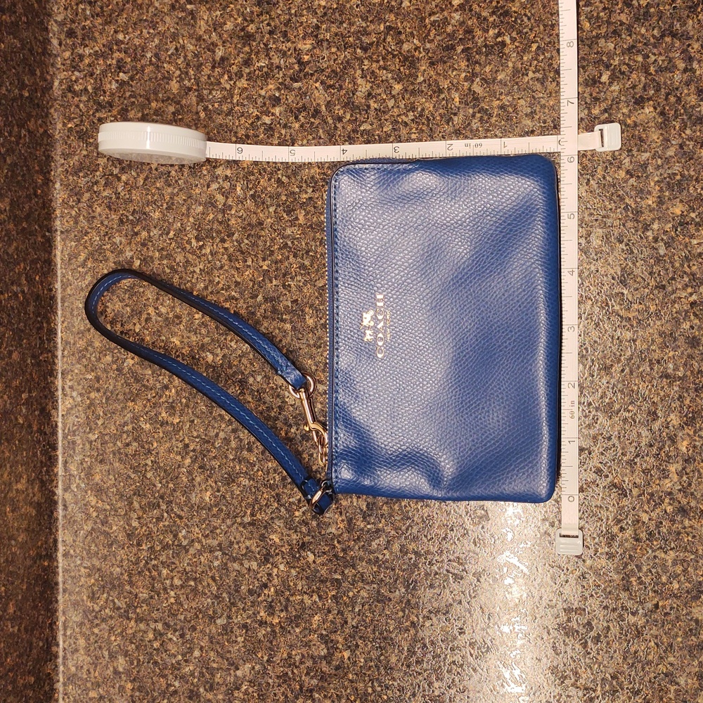 SOLD - Bundle!🔥 COACH & Banana Republic Purse & Wristlet *READ!* Final Price - Picture 3 of 13